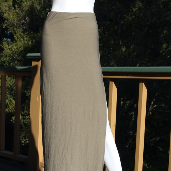 Maxi Skirt - Picture 1 of 2